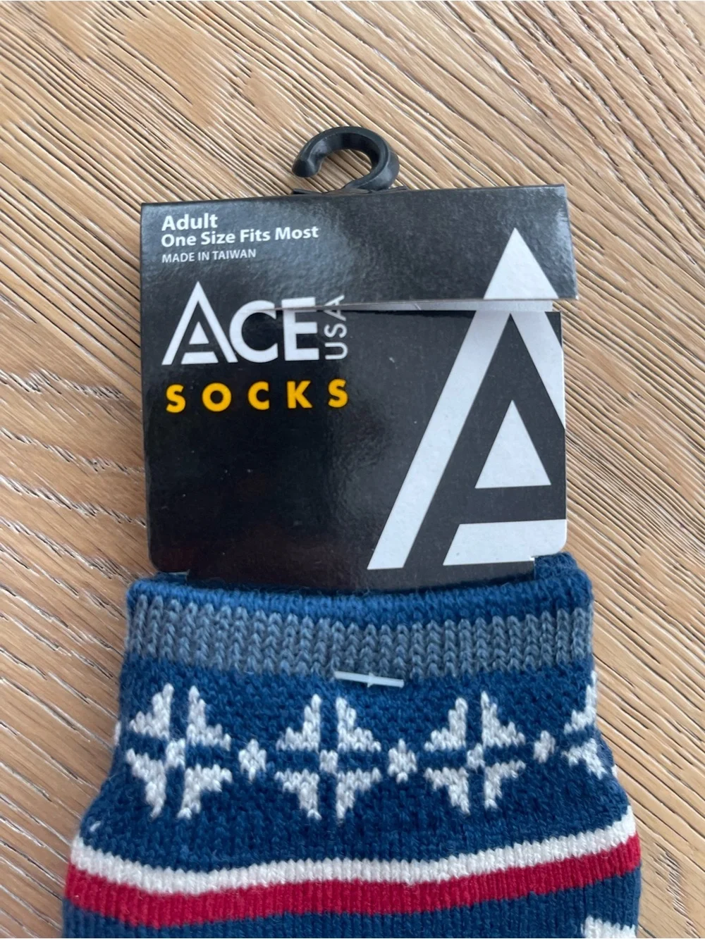 Men’s Navy, Red & White Fair Isle Crew Socks